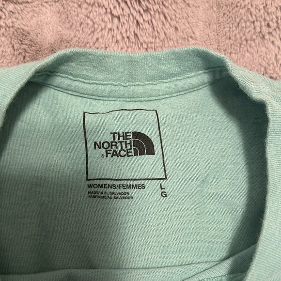 The North Face Tee - Picture 3 of 4